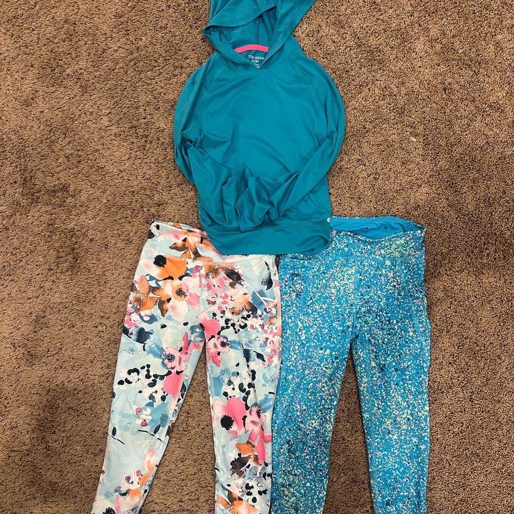 Tek Gear Big girls capri’s and giddies set